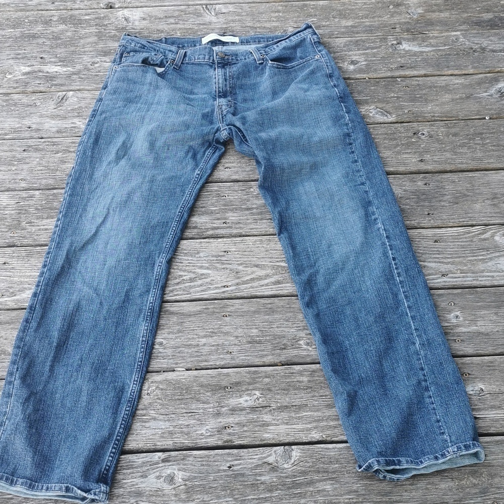 Signature Levi Strauss & Co mens denim jeans S61. Size 36